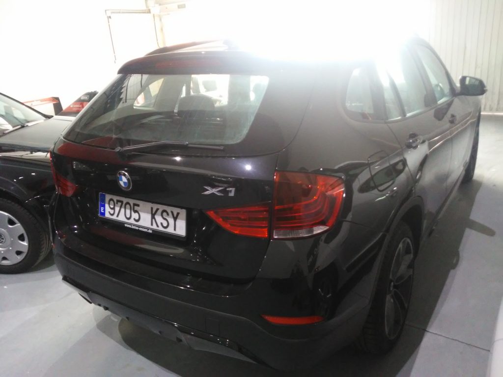 BMW X1 sDrive20d EfficientDynamics Edition (12)