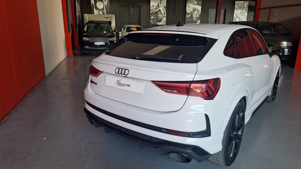Audi 19