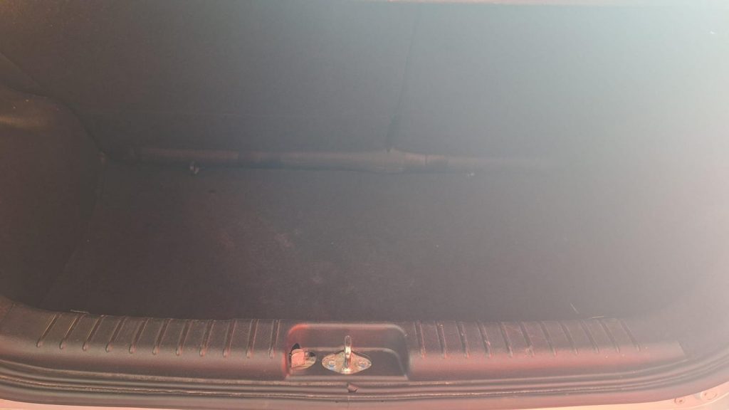 Aveo 4