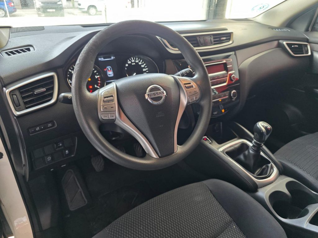 Nissan 5