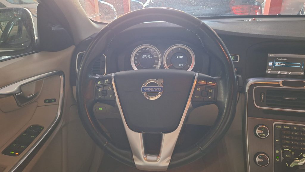 Volvo 2