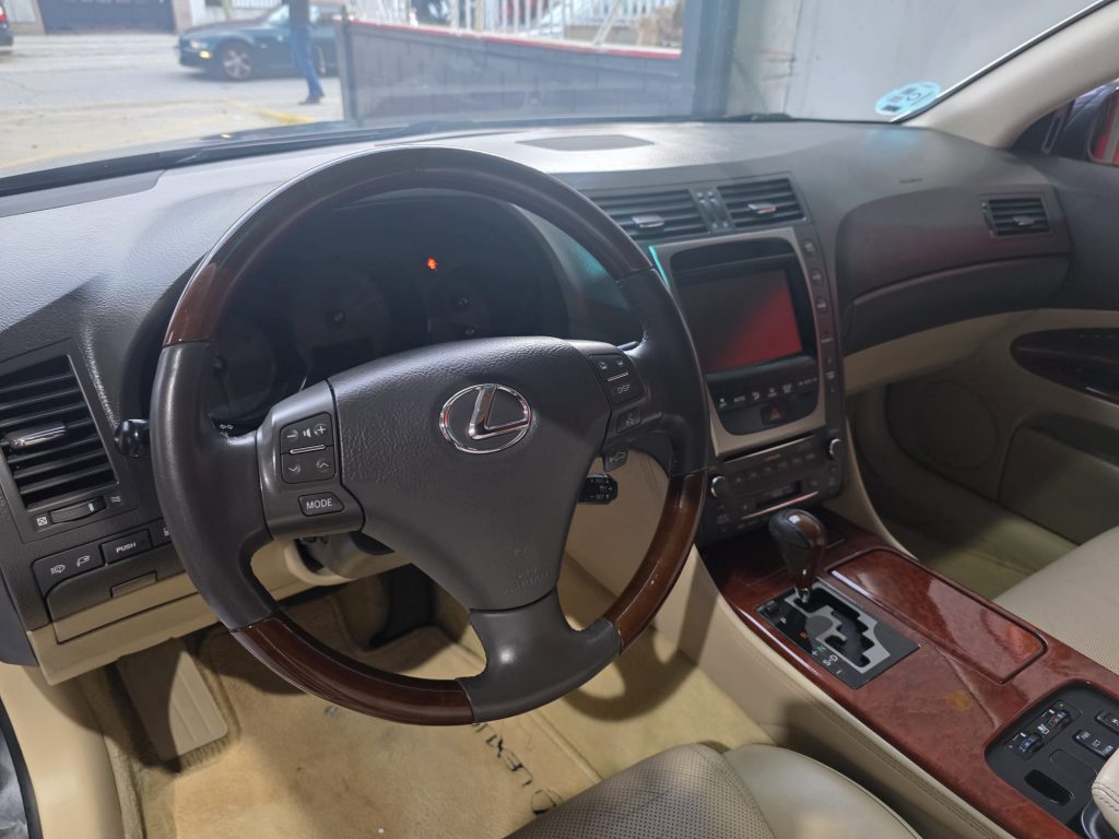 Lexus 14