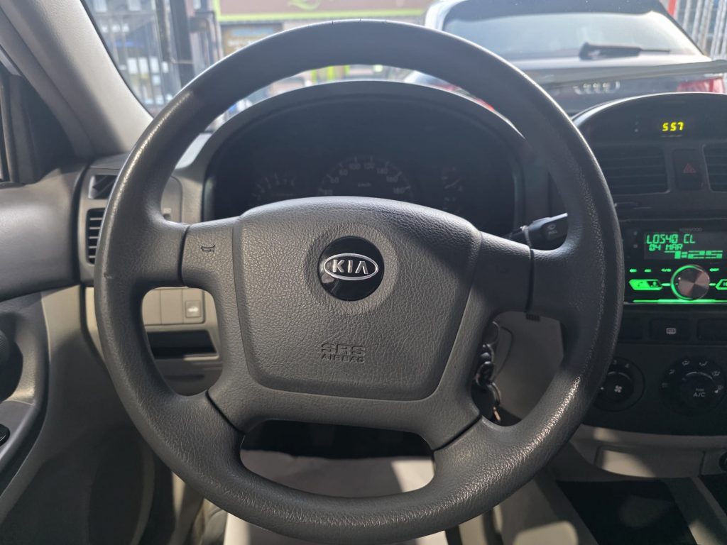 Kia 9