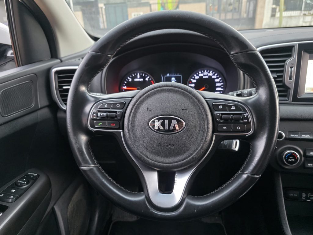 Kia 16