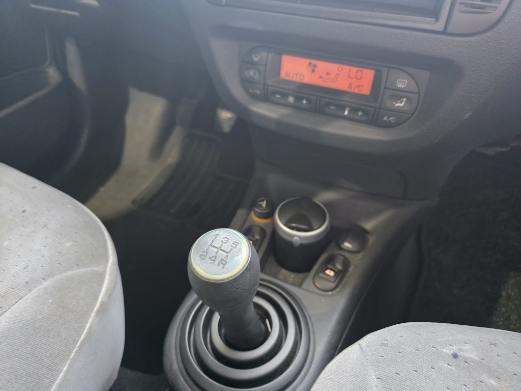C3 11
