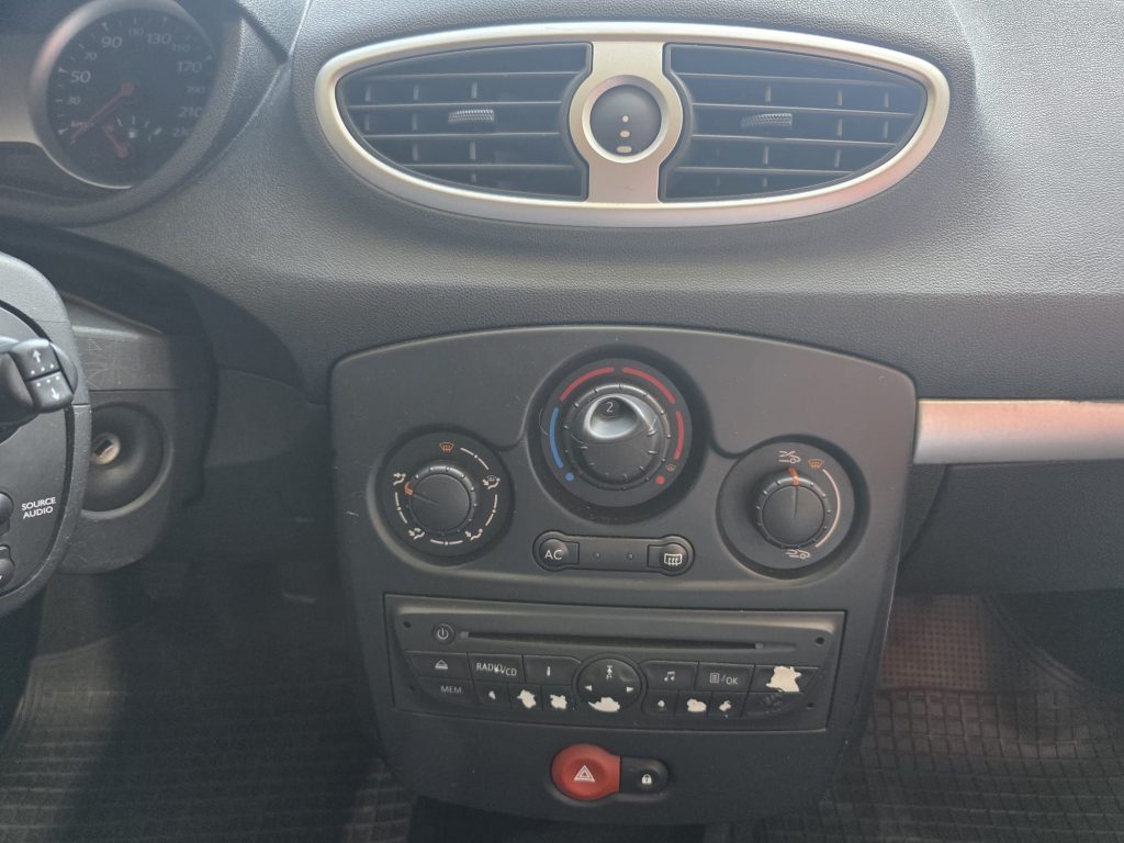 Clio 9