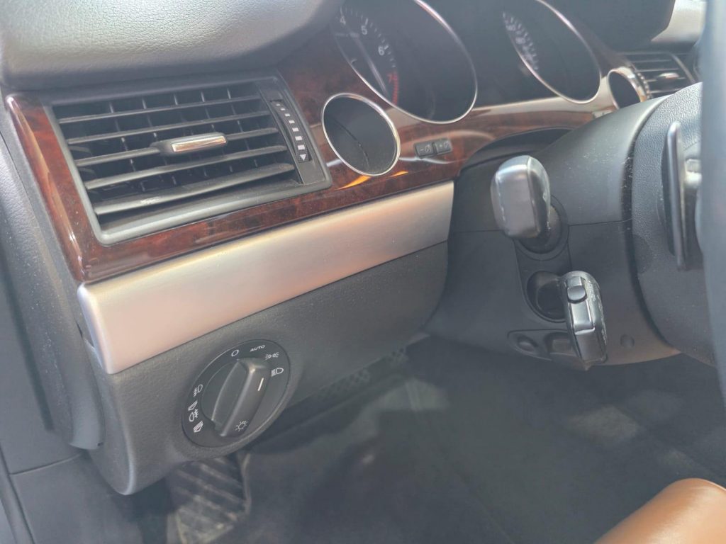 Audi 20